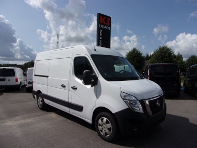 Nissan NV400